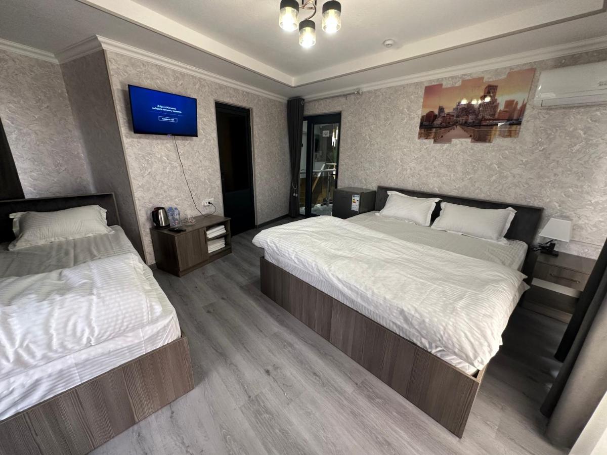 Byond Hotel & Hostel 타슈켄트 외부 사진