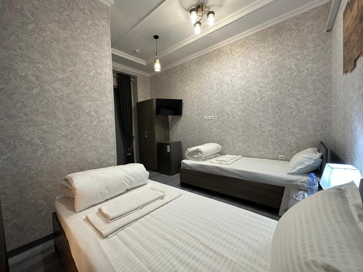 Byond Hotel & Hostel 타슈켄트 외부 사진