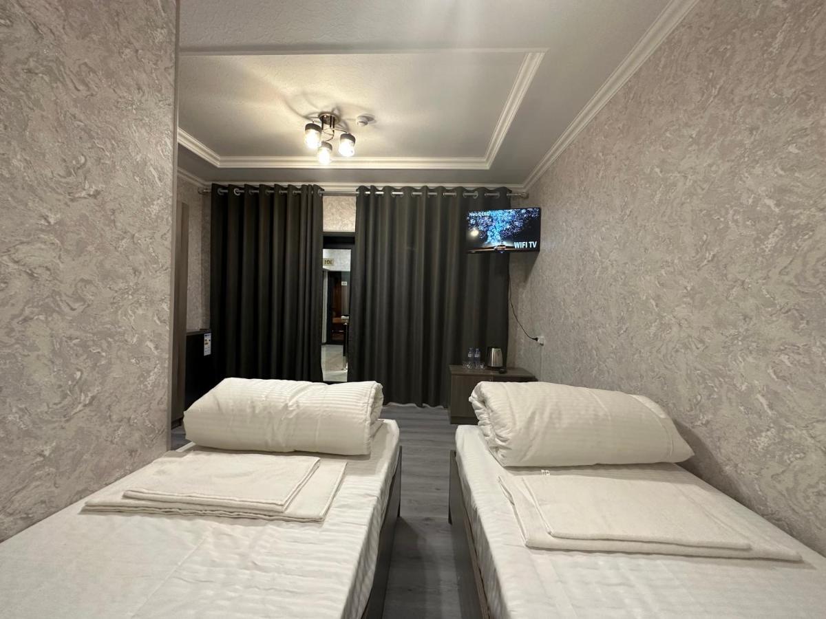 Byond Hotel & Hostel 타슈켄트 외부 사진